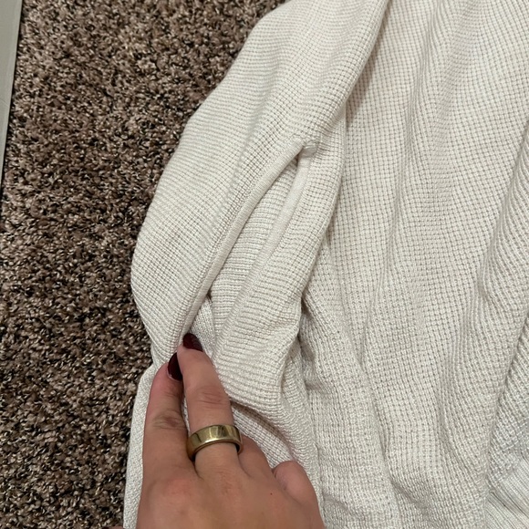 Lululemon Forward Flow Poncho in White Opal - Picture 7 of 9